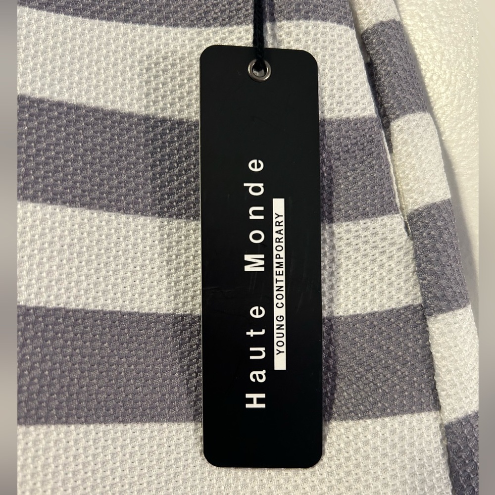 Haute Monde Gray and White Striped A-Line Skirt - Picture 4 of 8